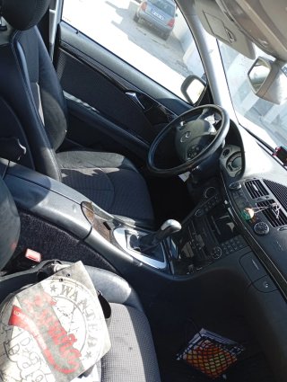 Mercedes-Benz Clase E 2004
