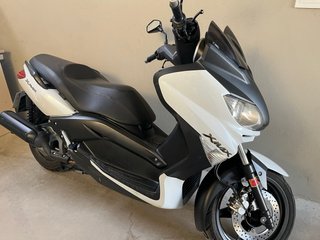 Yamaha XMAX 125 Scooter Maxi