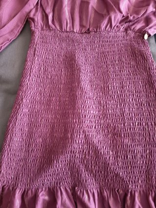 Vestido corto asimétrico