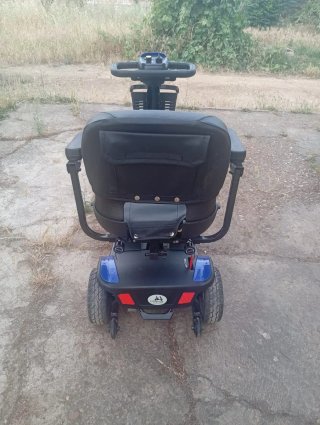 Scooter eléctrico movilidad reducida