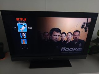 Televisor Sony Bravia Negro de 32 pulgadas