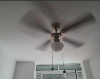 Ventilador de techo con luz