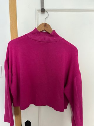Jersey cuello alto rosa