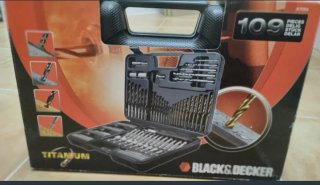 Maletín Brocas Black & Decker 109 Piezas