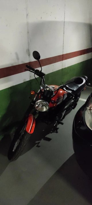 Moto Hanway Raw 50 Cafe Naranja