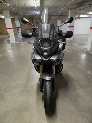 Yamaha Tracer 9 GT YAMT Noviembre 2025 con 1500Km
