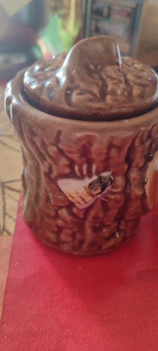 Mielero antiguo con abeja y MEL