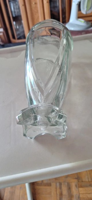 Vaso di vetro decorativo