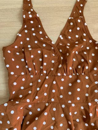 Top marrón lunares halter