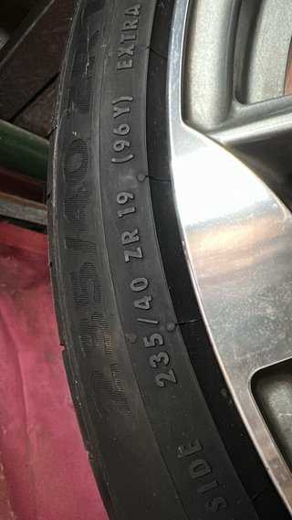 LLANTAS 19”