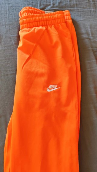 Chándal Nike Unisex nuevo. Talla S Naranja y Blanc