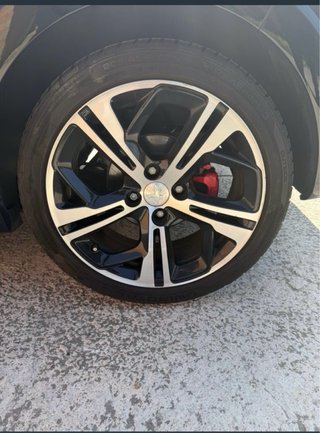 PEUGEOT 208 GTI 2013