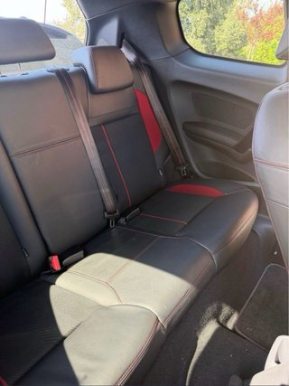 PEUGEOT 208 GTI 2013
