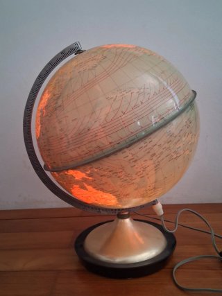 Globo terrestre luminoso  mappamondo