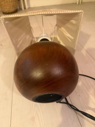 Lámpara de mesa madera