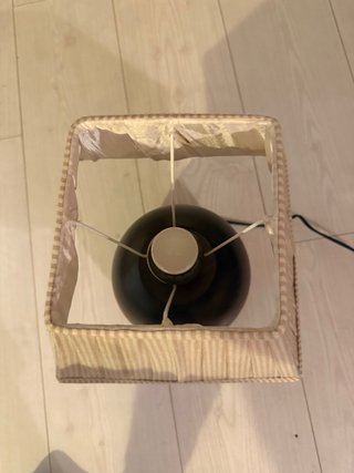 Lámpara de mesa madera