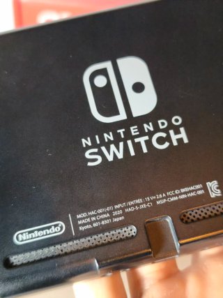 Nintendo Switch V2
