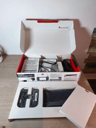 Nintendo Switch V2