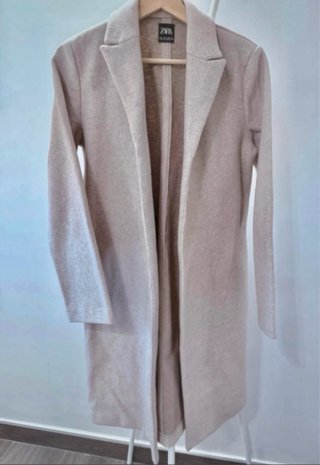 Abrigo largo Zara beige