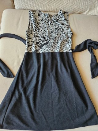 Vestido Inside Talla S. Escote redondo