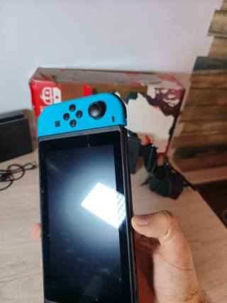 Nintendo Switch V2 2022