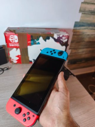 Nintendo Switch V2 2022