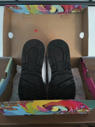 Saucony Shadow 6000 x Extra Butter White Rabbit