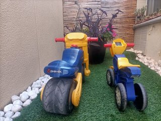2 Motos de Juguete para Niños
