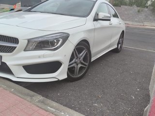 Mercedes-Benz Clase CLA 2015