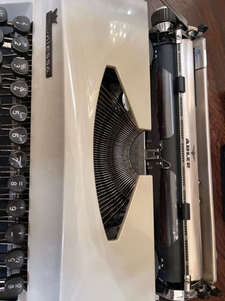 Máquina de escribir Contessa vintage