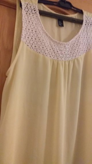 Blusa H&M Amarilla Talla 44