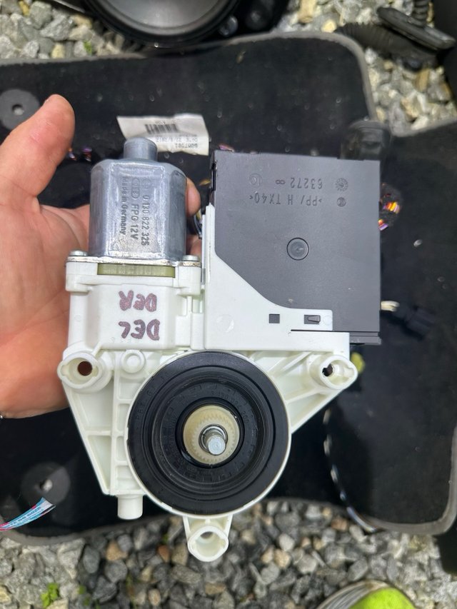 Despiece Golf 6 R20