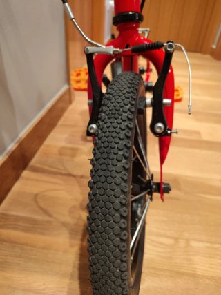Bicicleta infantil Btwin roja 14 pulgadas