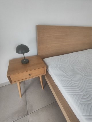 Cama 140x200cm con espuma y cabecero
