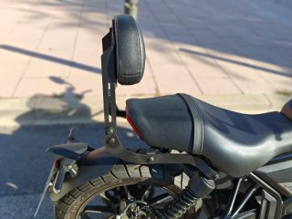 Zontes C125 Negra con extras - ¡Como Nueva!