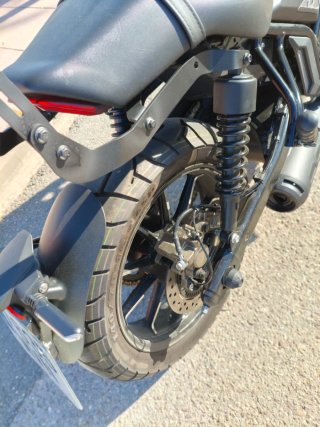 Zontes C125 Negra con extras - ¡Como Nueva!