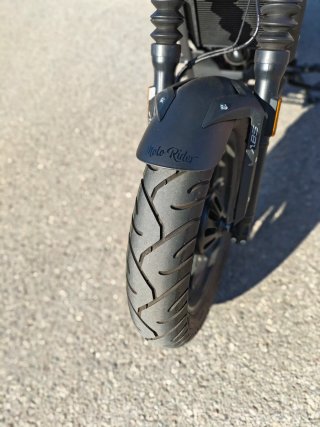 Zontes C125 Negra con extras - ¡Como Nueva!