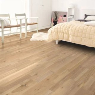 Carpintería general: puertas y parquet