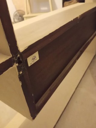 Repisa Beige Madera Diseño Moderno