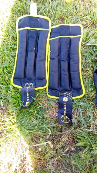Pesas y accesorios fitness