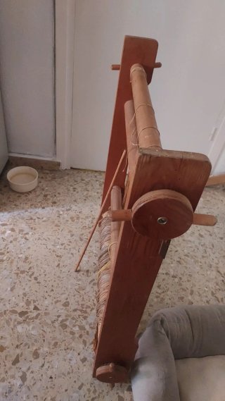 Telar de madera antiguo