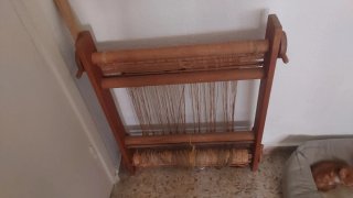 Telar de madera antiguo