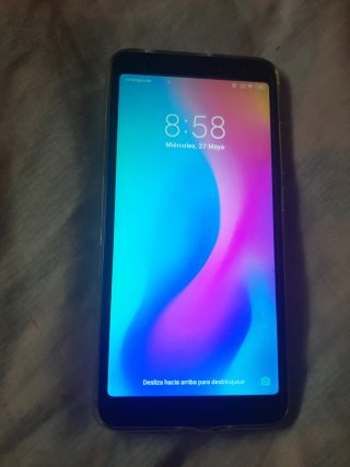 Xiaomi Redmi 6 Negro Caja Accesorios