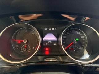 Volkswagen Touran R Line (2017)