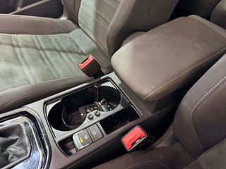 Volkswagen Touran R Line (2017)