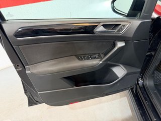 Volkswagen Touran R Line (2017)