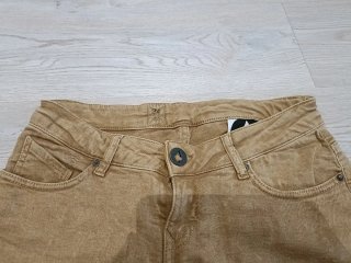 Pantalón vaquero beige Volcom