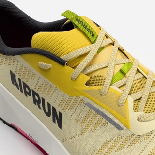 Zapatillas trail running Kiprun Kipsummit Hombre - amarillo
