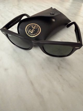 Occhiali da sole Ray-Ban Wayfarer - NUOVO