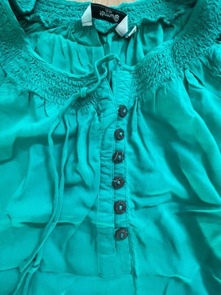 Blusa fluida verde